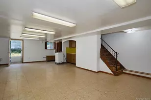 268 Throggs Neck Blvd, Bronx, NY 10465 - Photo 41