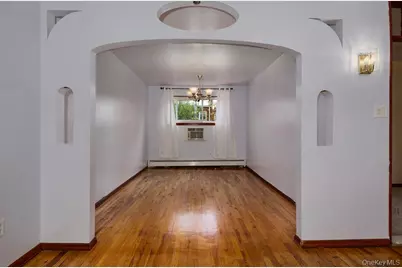 268 Throggs Neck Boulevard, Bronx, NY 10465 - Photo 25