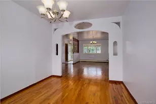 268 Throggs Neck Blvd, Bronx, NY 10465 - Photo 27