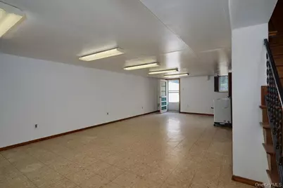 268 Throggs Neck Boulevard, Bronx, NY 10465 - Photo 37