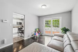 35 Newbury, Monroe, NY 10950 - Photo 11