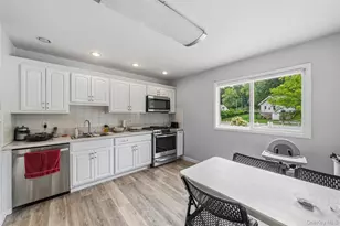 35 Newbury, Monroe, NY 10950 - Photo 13