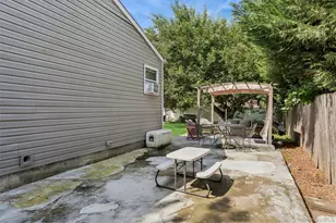 52 Larry Road S, Selden, NY 11784 - Photo 27