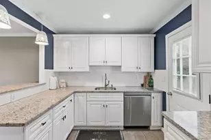 52 Larry Road S, Selden, NY 11784 - Photo 9