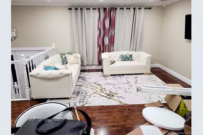 119 Spray, Massapequa, NY 11758 - Photo 7