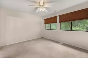 127 Beecher Ave Ext, East Islip, NY 11730 - Photo 9