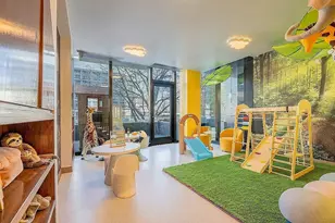 45-30 Pearson St, Long Island City, NY 11101 - Photo 15