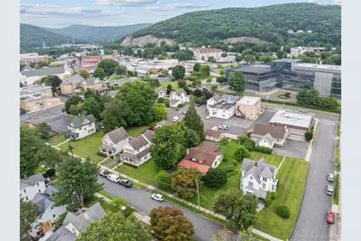 16 Clinton Place, Suffern, NY 10901 - Photo 11