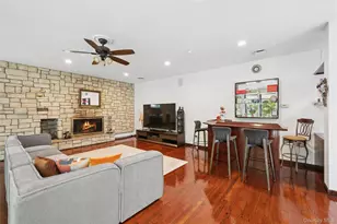 1 Engineers Rd, Roslyn, NY 11576 - Photo 11
