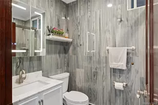 1 Engineers Rd, Roslyn, NY 11576 - Photo 27