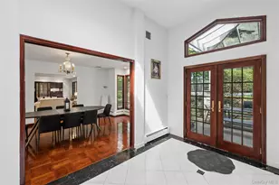 1 Engineers Rd, Roslyn, NY 11576 - Photo 9