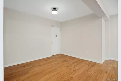 180 E Hartsdale Avenue #1E, Hartsdale, NY 10530 - Photo 3