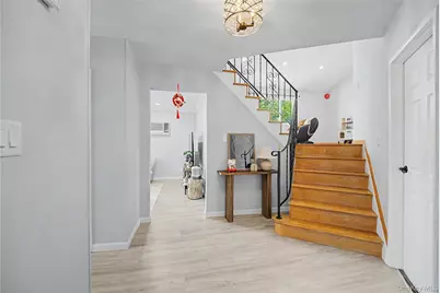 16 Hunt Place, Bethpage, NY 11714 - Photo 19