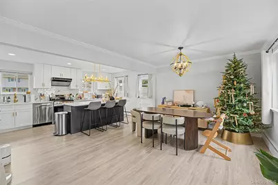16 Hunt Place, Bethpage, NY 11714 - Photo 5