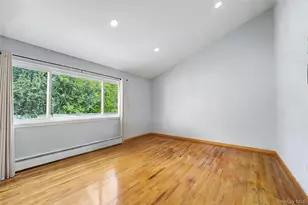 16 Hunt Pl, Bethpage, NY 11714 - Photo 15