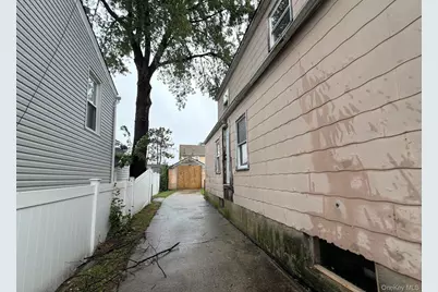119-11 194th Street, Saint Albans, NY 11412 - Photo 21