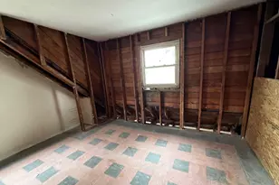 119-11 194th St, Saint Albans, NY 11412 - Photo 17