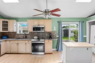 1023 Udall Rd, Bay Shore, NY 11706 - Photo 9