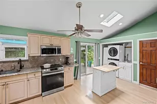1023 Udall Rd, Bay Shore, NY 11706 - Photo 13