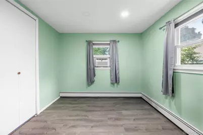 1023 Udall Road, Bay Shore, NY 11706 - Photo 31