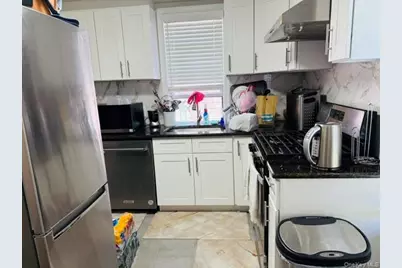 206 N Terrace Avenue #3Fl, Mount Vernon, NY 10550 - Photo 5