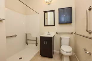 1 Grace Ln, Lindenhurst, NY 11757 - Photo 15
