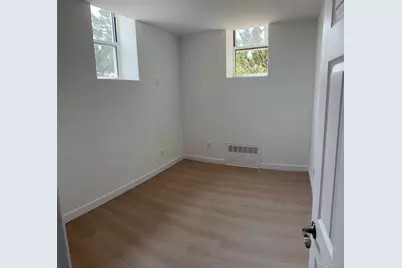 125 Beach 124th Street #1B, Rockaway Park, NY 11694 - Photo 3