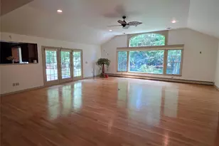 9 Cliff Rd, Port Jefferson Village, NY 11777 - Photo 11