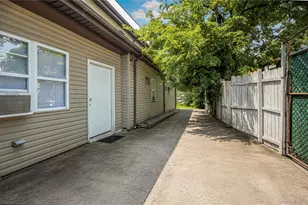 419 Harding Park, Bronx, NY 10473 - Photo 11
