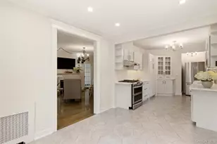 32 Franklin Ave, Sea Cliff, NY 11579 - Photo 11