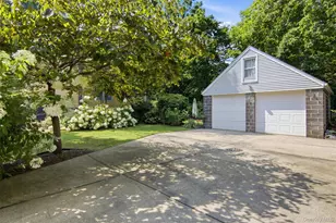 32 Franklin Ave, Sea Cliff, NY 11579 - Photo 41