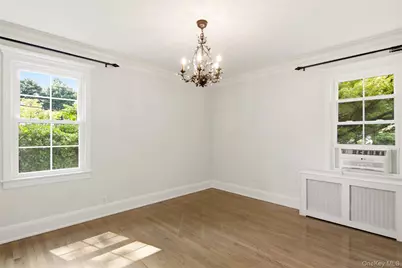 32 Franklin Avenue, Sea Cliff, NY 11579 - Photo 17