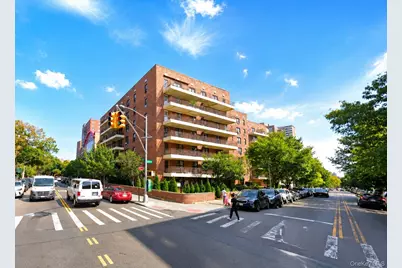 13710 Franklin Avenue #411, Flushing, NY 11355 - Photo 1