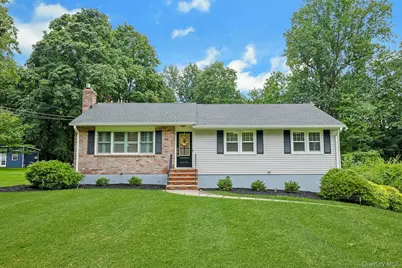 5 Prides Crossing, New City, NY 10956 - Photo 1
