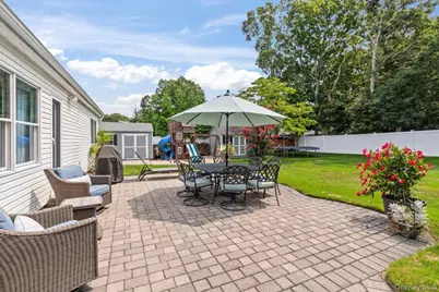 84 Stratler Drive, Shirley, NY 11967 - Photo 31
