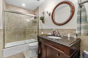 84 Stratler Dr, Shirley, NY 11967 - Photo 25
