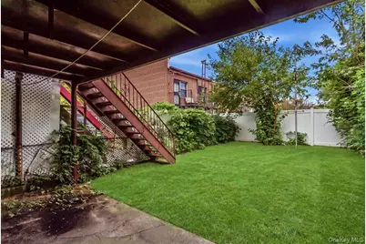 80-09 30th Avenue, Jackson Heights, NY 11370 - Photo 11