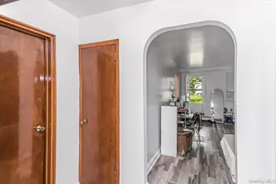 80-09 30th Avenue, Jackson Heights, NY 11370 - Photo 5