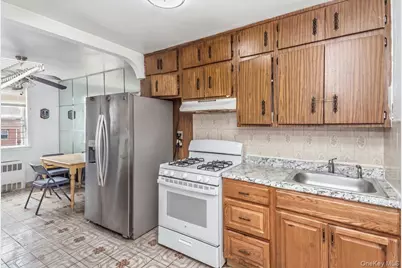 80-09 30th Avenue, Jackson Heights, NY 11370 - Photo 19
