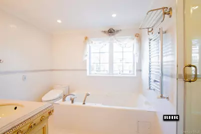 4094 Ocean Avenue, Brooklyn, NY 11235 - Photo 17