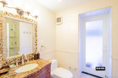 4094 Ocean Avenue, Brooklyn, NY 11235 - Photo 23