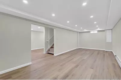 71 Valentine Avenue, Glen Cove, NY 11542 - Photo 21