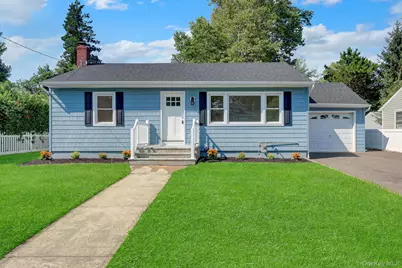 71 Valentine Avenue, Glen Cove, NY 11542 - Photo 1