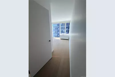 [Address not provided], Long Island City, NY 11101 - Photo 3