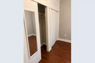 834 E 229th Street, Bronx, NY 10466 - Photo 5