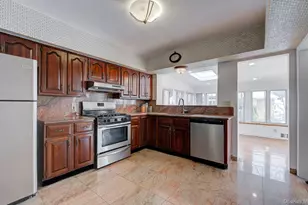 9 Wimbleton Ln, Great Neck, NY 11023 - Photo 13