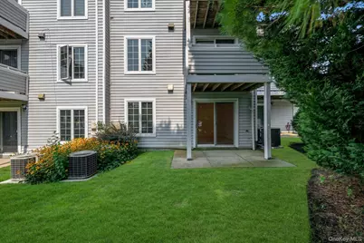 242-07A Oak Park Drive, Douglaston, NY 11362 - Photo 19