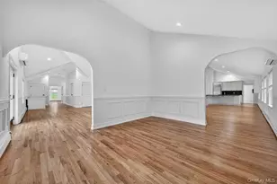 125 Horseshoe Rd, Mill Neck, NY 11765 - Photo 9