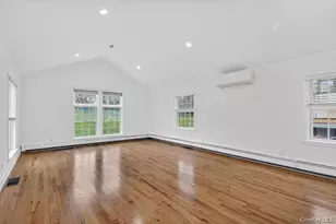 125 Horseshoe Rd, Mill Neck, NY 11765 - Photo 13