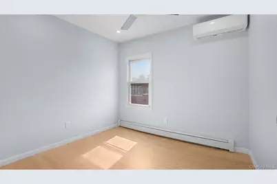 190-13 109th Road, Saint Albans, NY 11412 - Photo 13